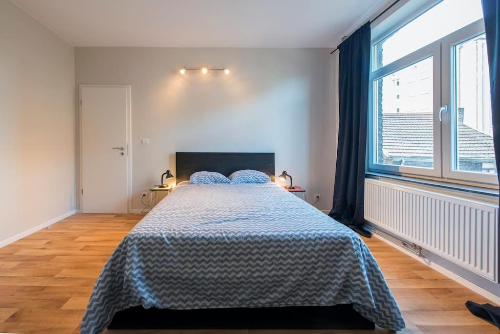 Appartement 4 Chambres A Liège Kültér fotó